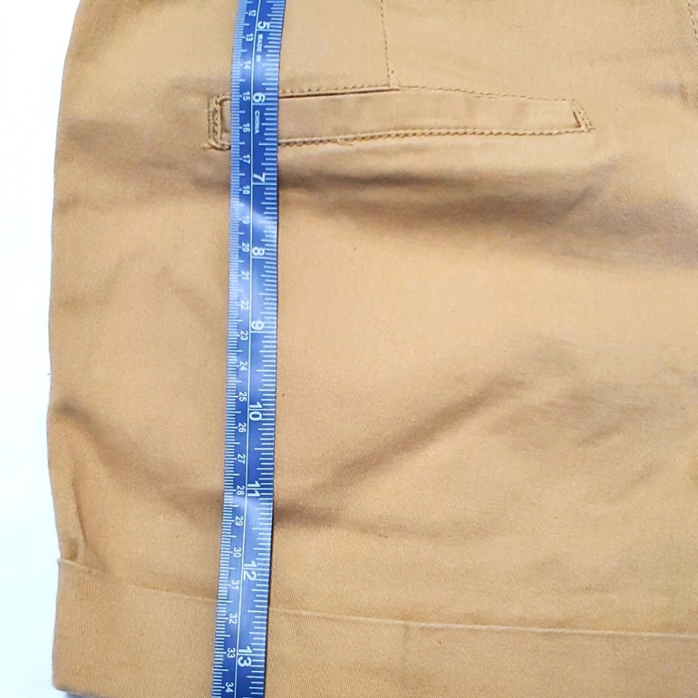 Stylish Shorts - Picture 4 of 4